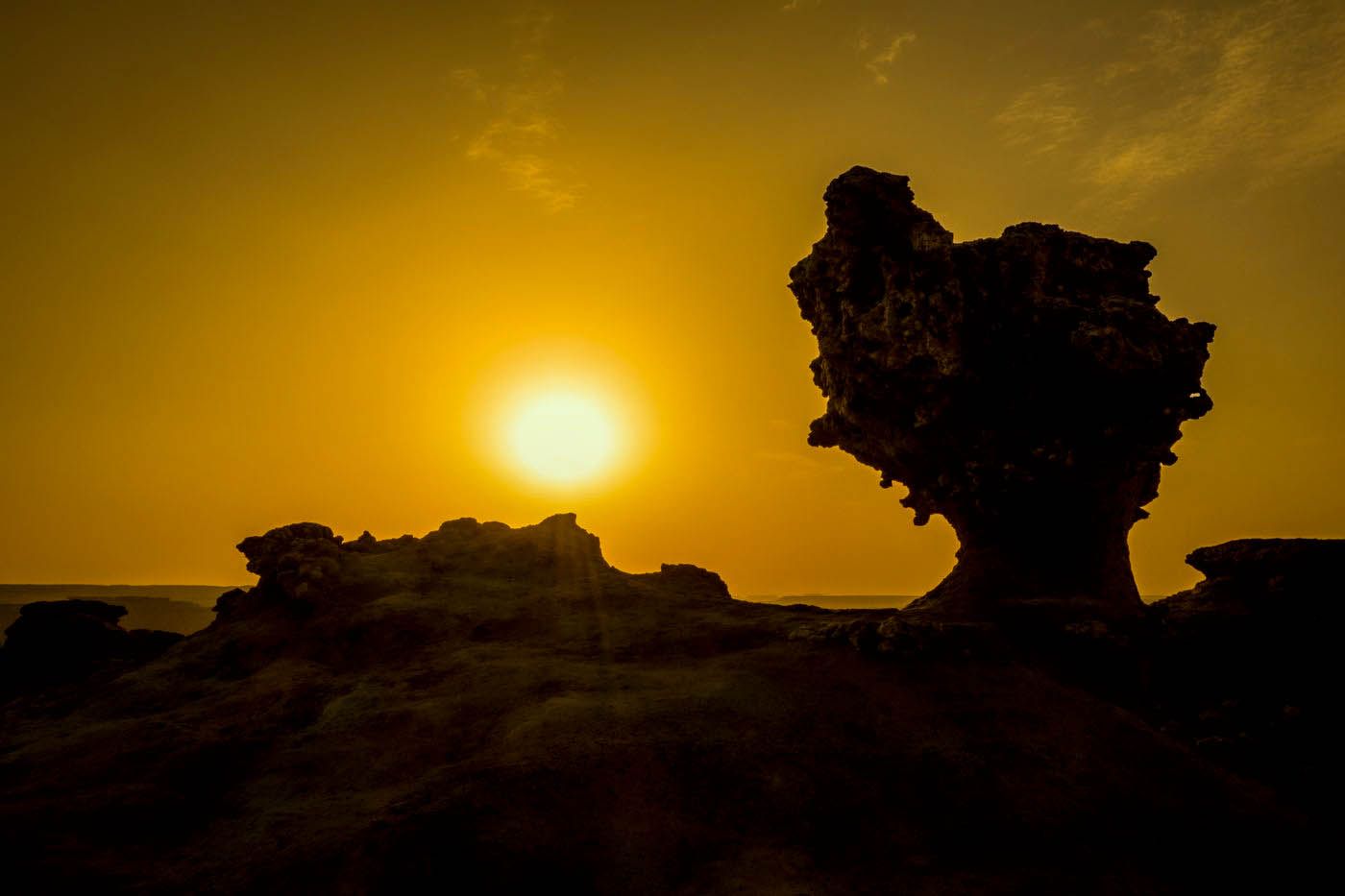Dahaidao · yardang at dusk 黄昏雅丹剪影